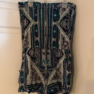 Cute blue pattern romper